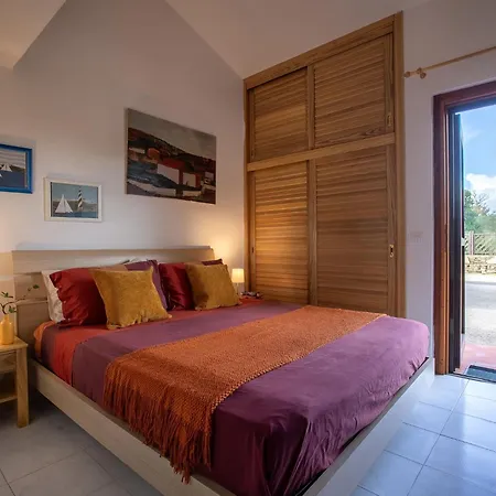 Le Tonnare By Interhome * Стинтино