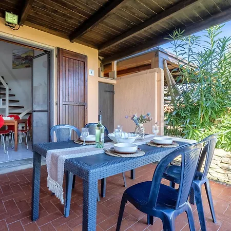 Le Tonnare By Interhome Апартаменты